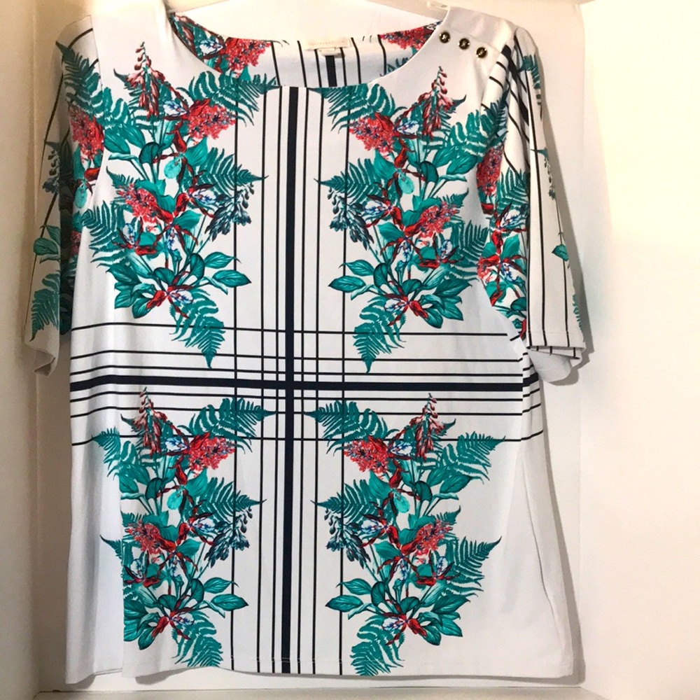 Charter Club top size xl floral print 3/4 sleeve white red green